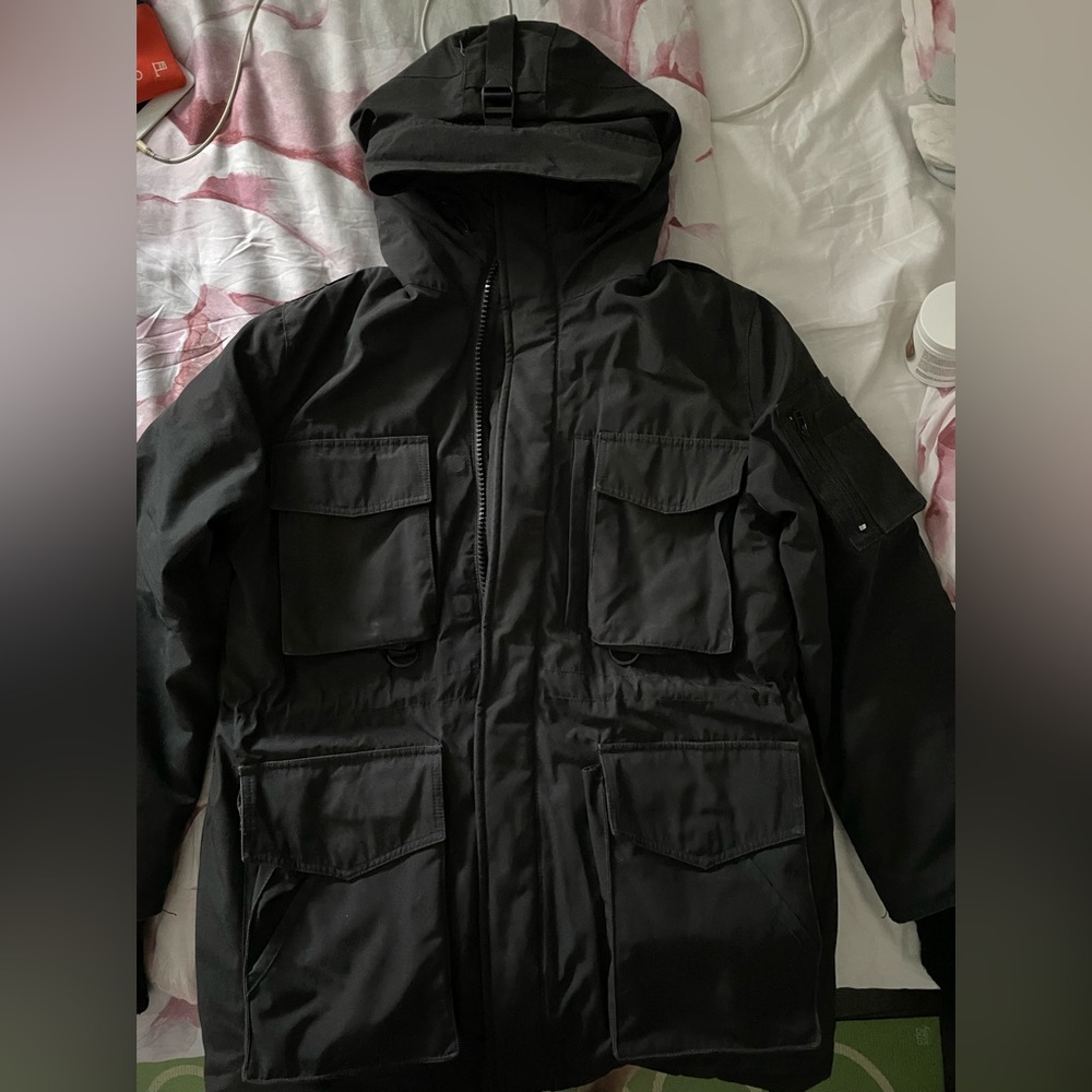 Used Aritzia Golden TNA True North Parka. Aritzia Size Two. Fits like a medium.
